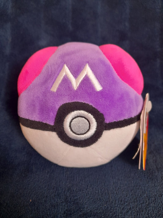 peluche masterball